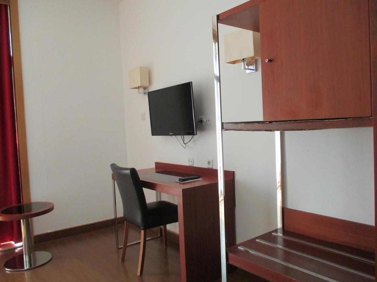 Hotel Restinga Lobito Экстерьер фото